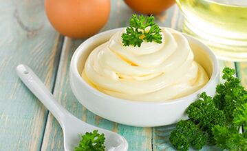 Việc sử dụng mayonnaise cho bệnh vẩy nến phải được hạn chế